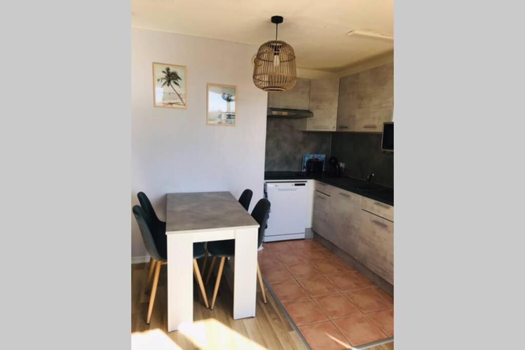 Résidence Port Soleil Duplex T3 46 m2 climatisé Gruissan Esterno foto